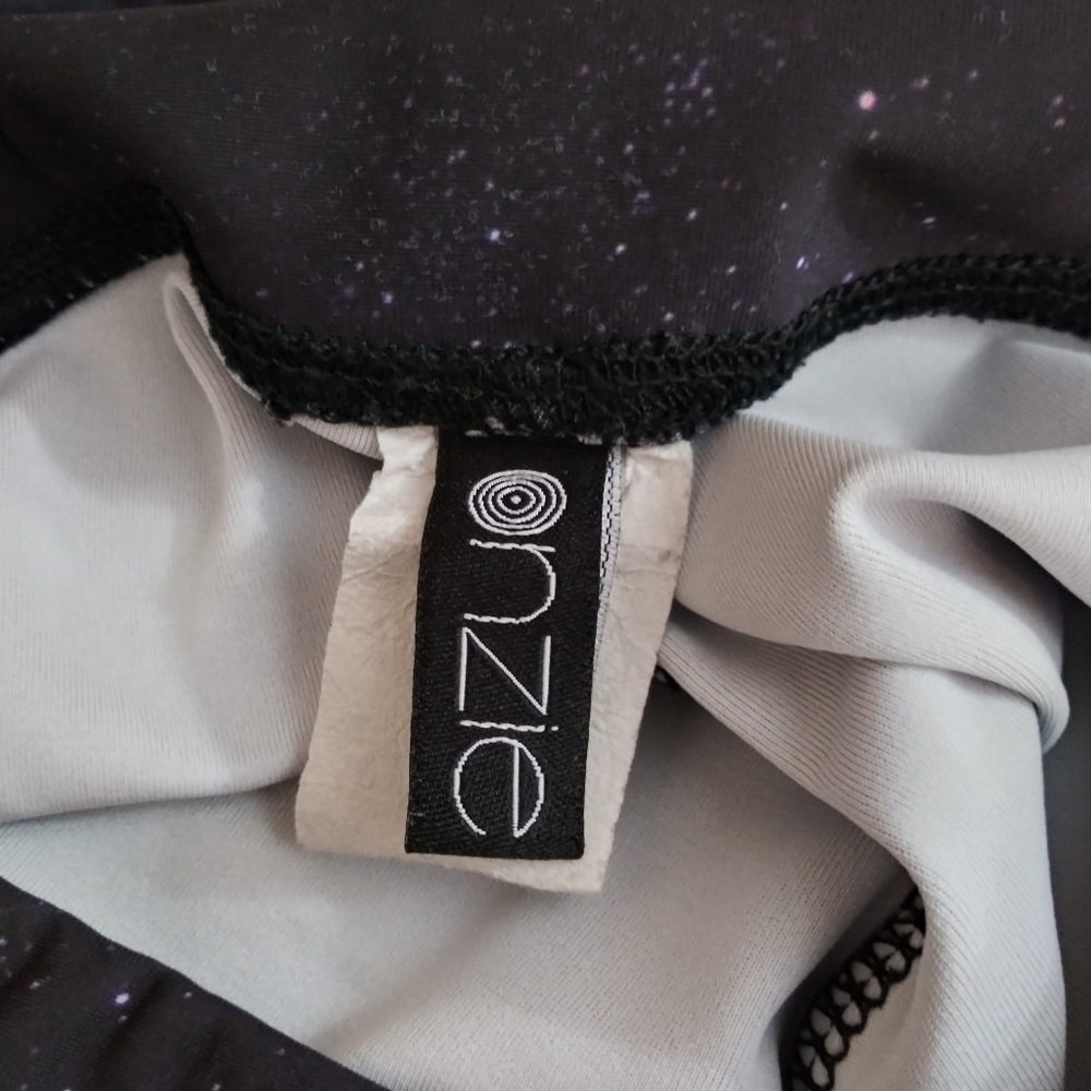 Onzie City of Angels Legging Size Small/Medium - Picture 9 of 10